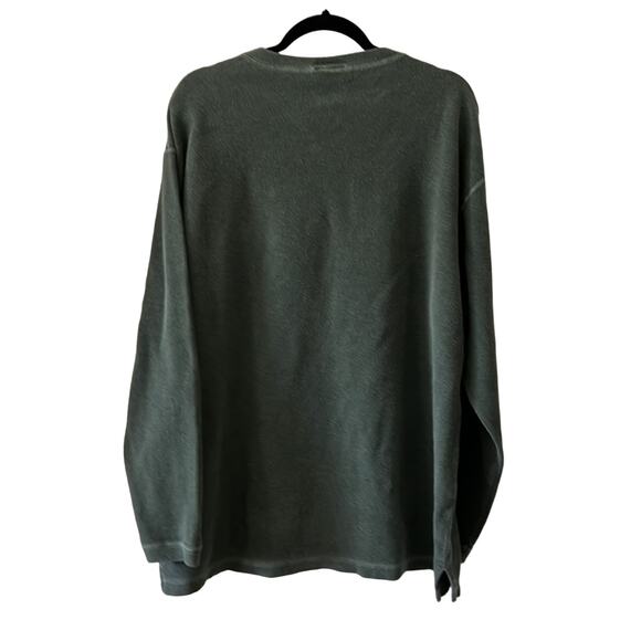 Walt Disney World Sweatshirt Top with Embroidered Steamboat Willie Mickey Mouse - Picture 2 of 9